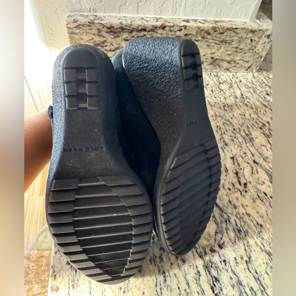 Cole Haan Yonkers Waterproof Suede Wedge Bootie sz 7 - Picture 6 of 6